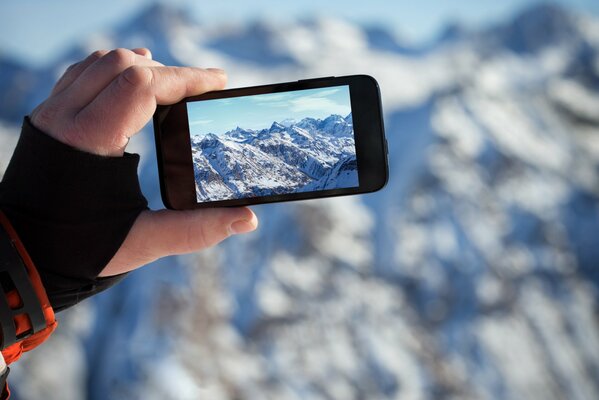 Photo de montagnes prise sur iPhone