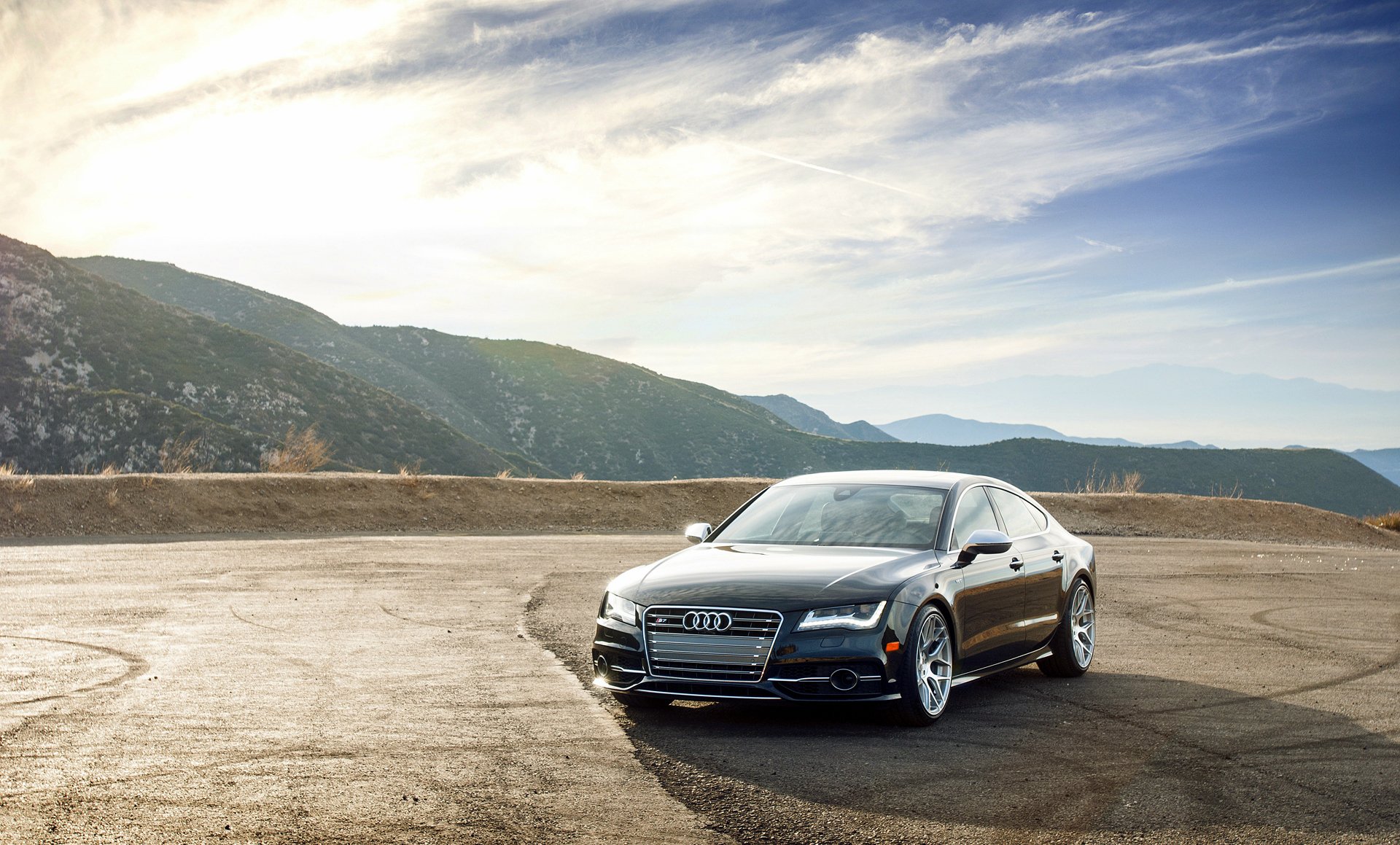 audi s7 noir avant roues audi noir montagne