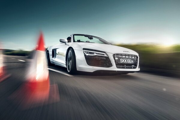 Cabriolet blanc Audi