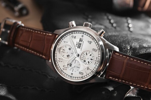Montre-bracelet multi-cadrans
