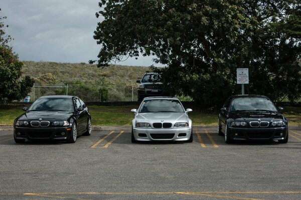 Argent bleu bmw M3 e46 parking papier peint