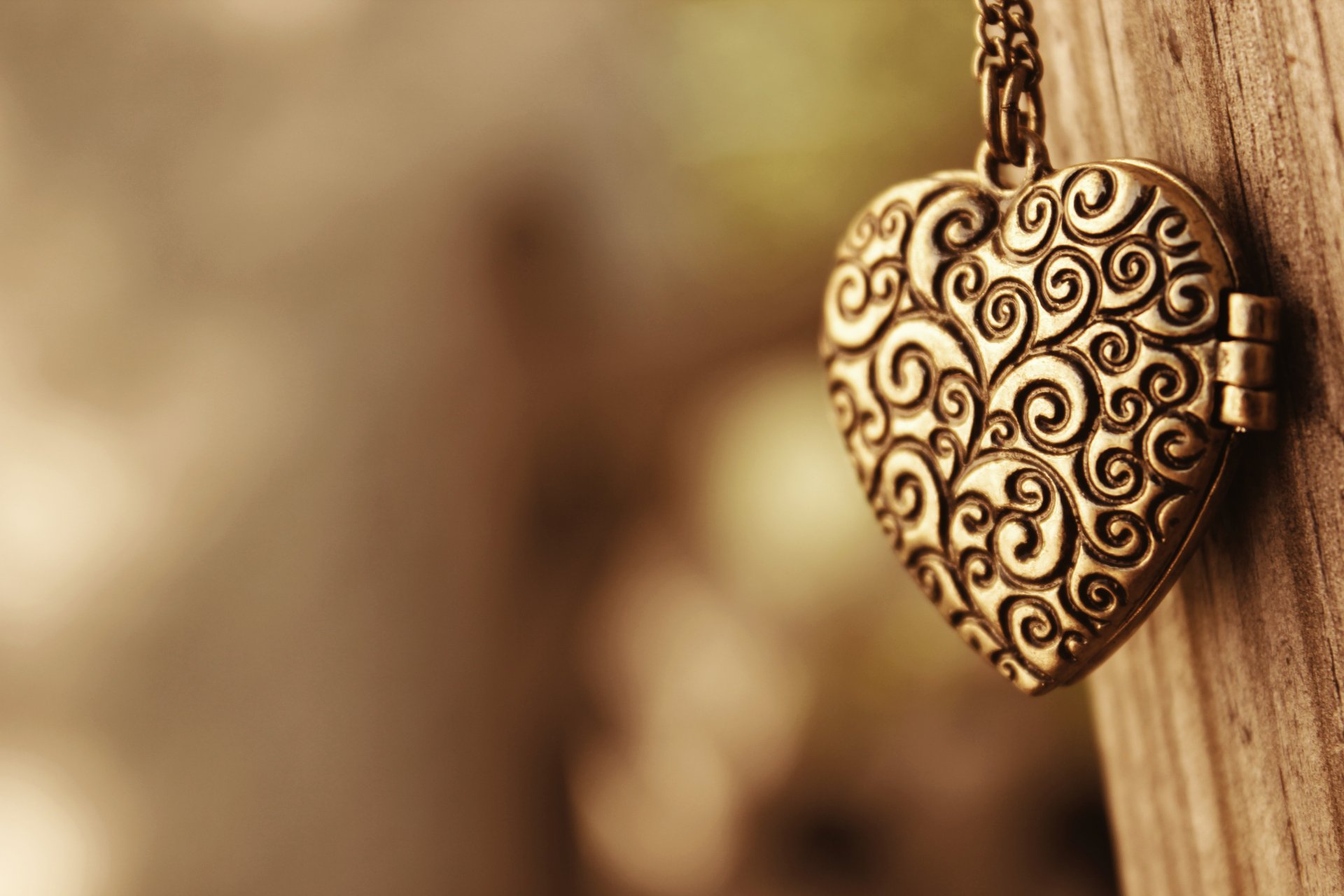 pendentif motifs fond