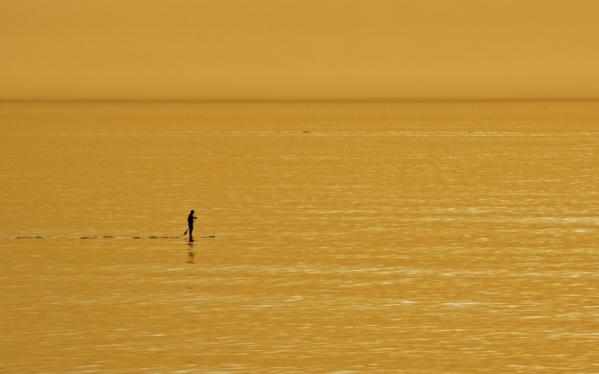homme mer minimalisme