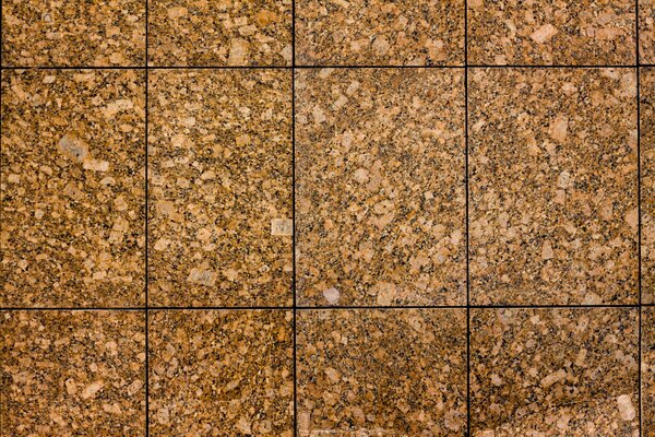 Carreaux de marbre brun