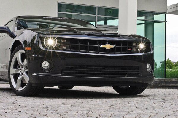 Noir chevrolet camaro kompressor