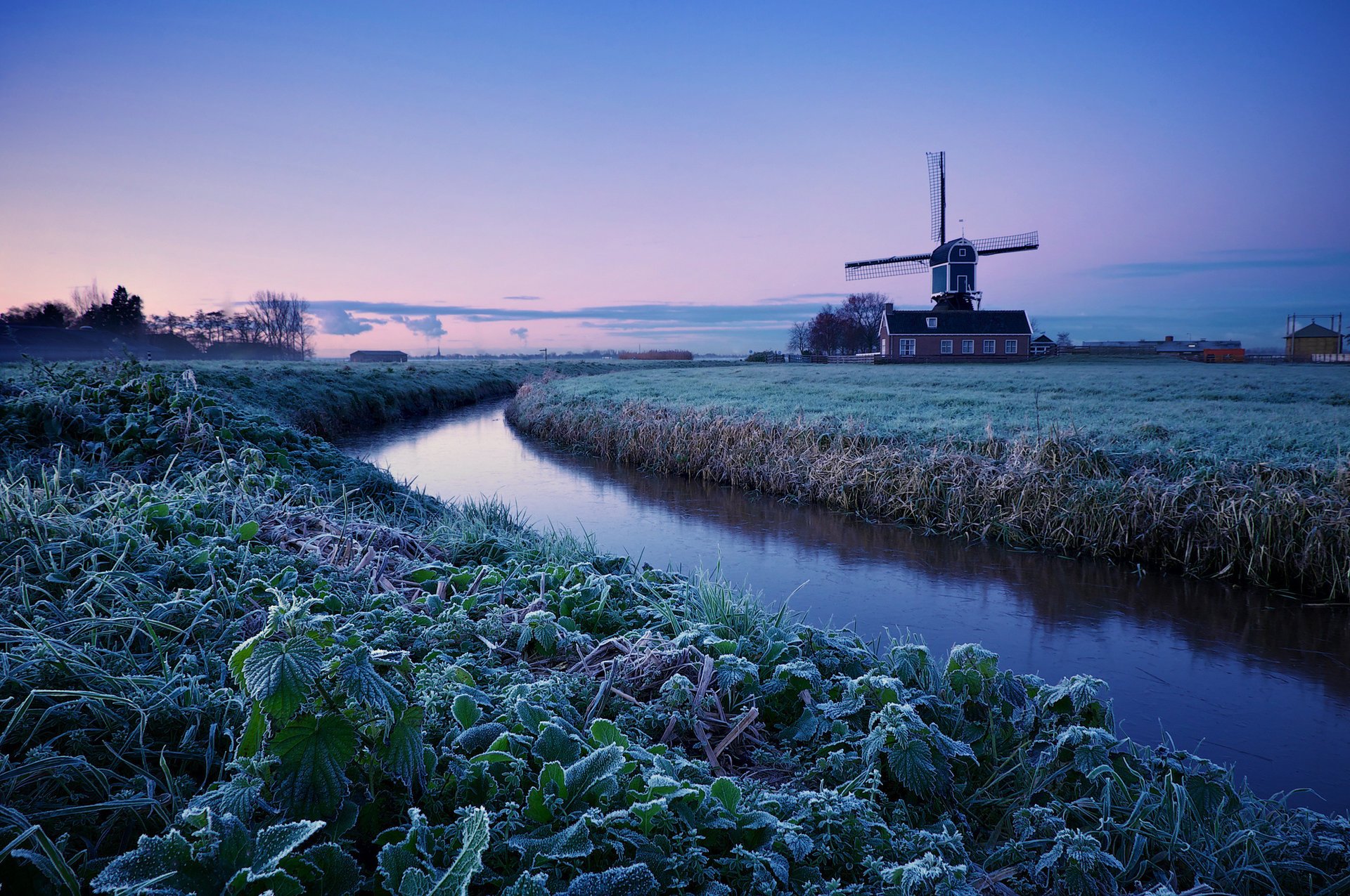 matin aube pays-bas hiver