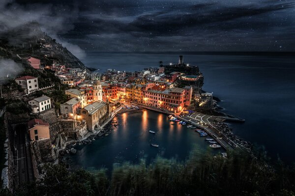 Baie en Italie, vue sur la côte