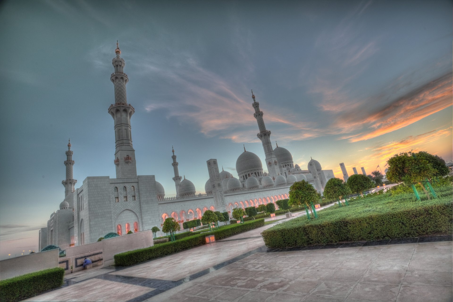 mosquée sheikh zayed abu dhabi émirats arabes unis mosquée sheikh zayed coucher de soleil