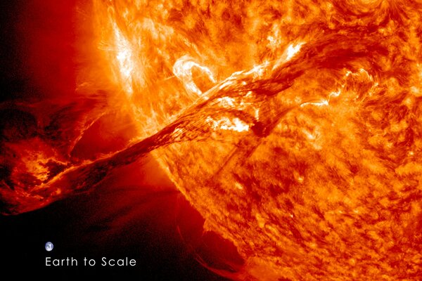 Couronne solaire et Terre de bébé
