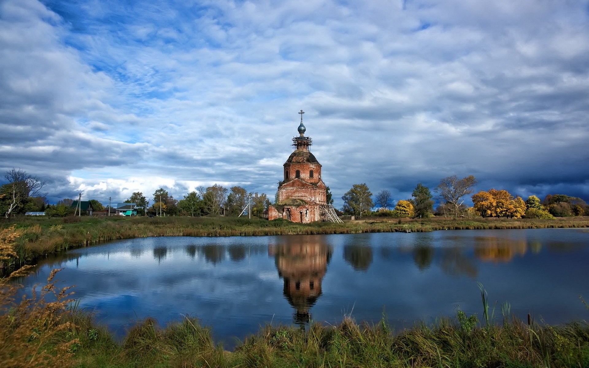 temple ciel lac
