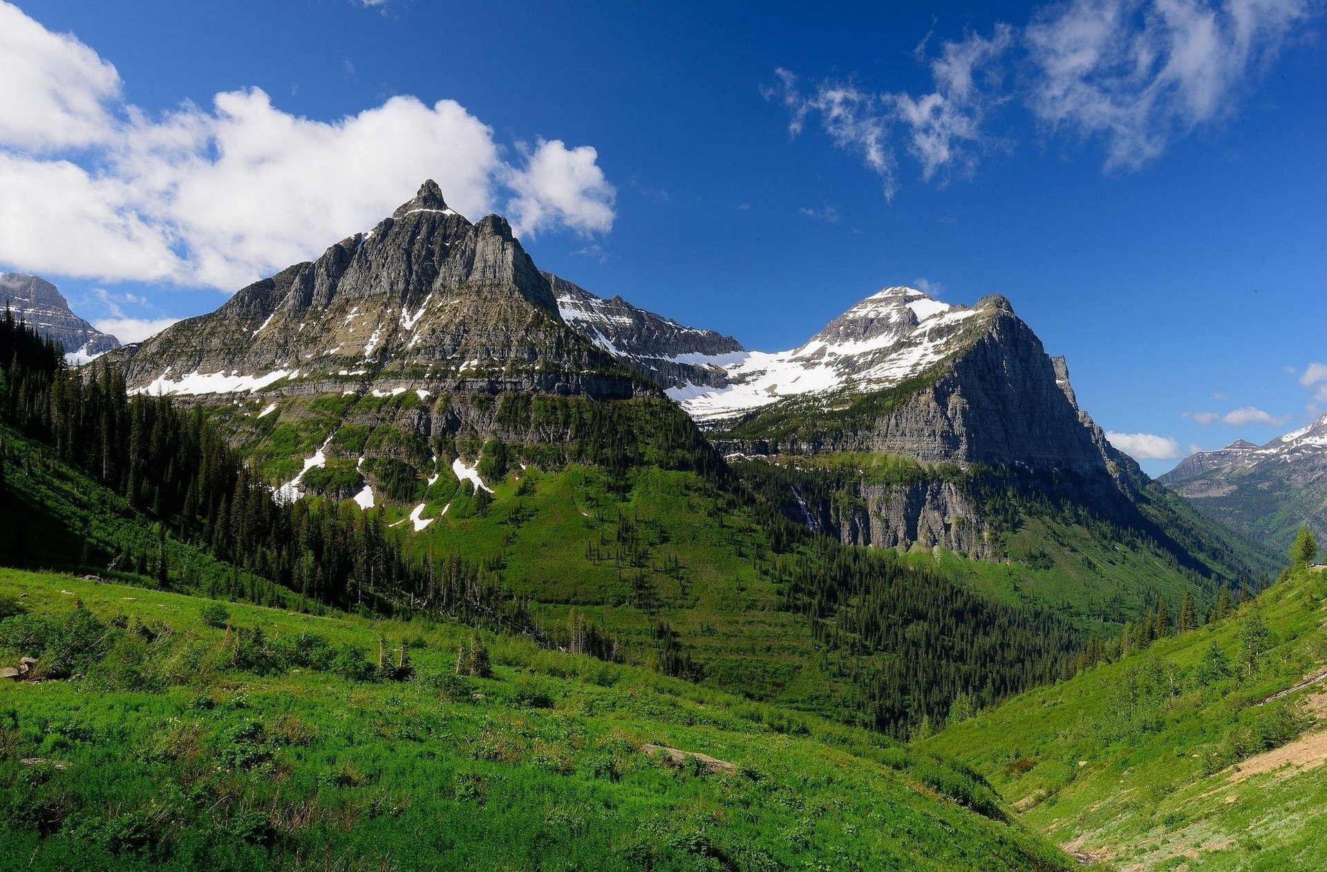 montagnes neige nature