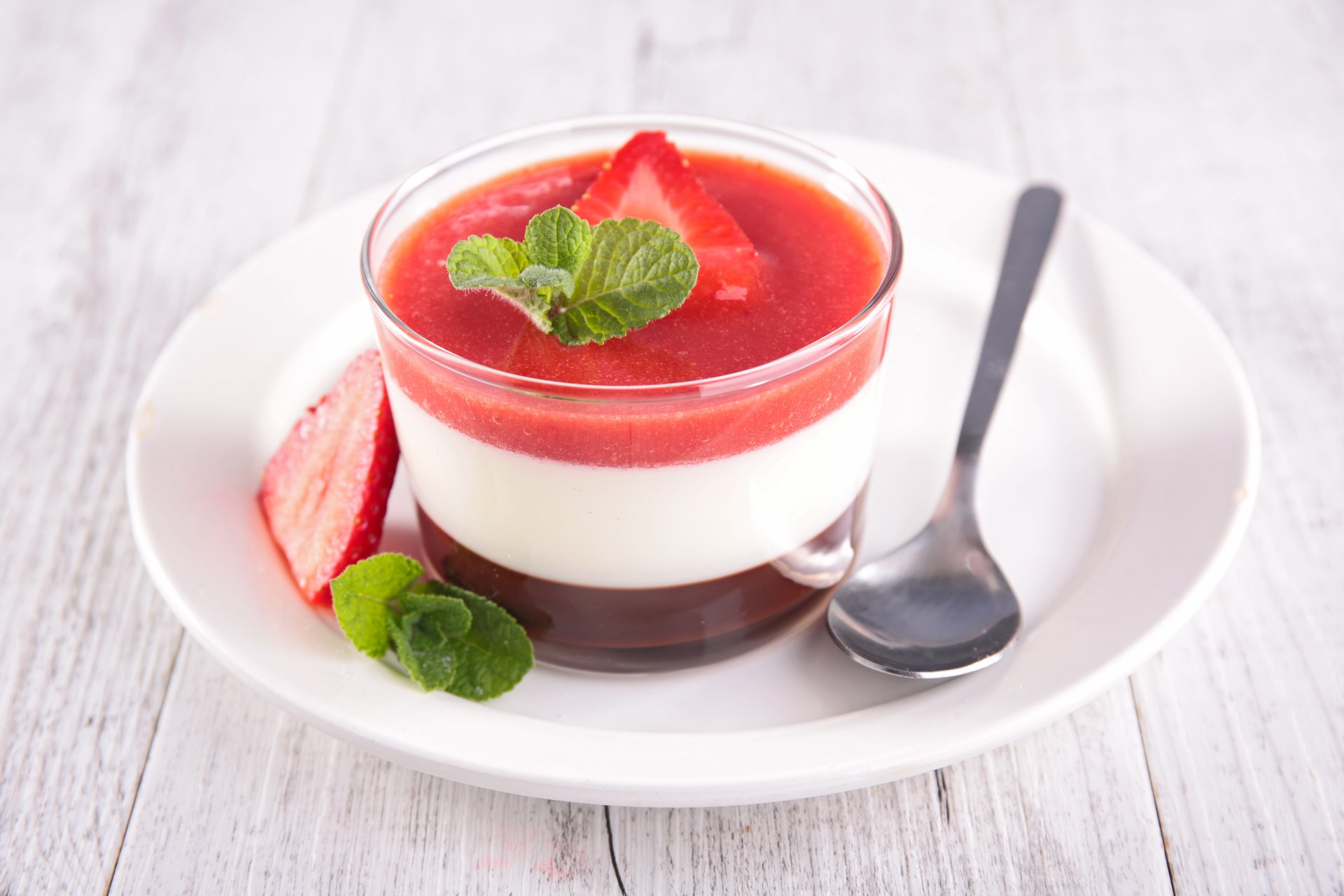 gâteau dessert crème gâteau doux mousse fraise