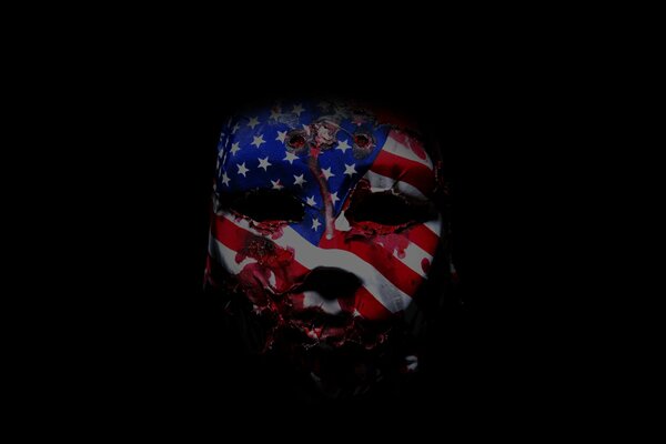 Masque sur le visage dans la vidéo du drapeau américain