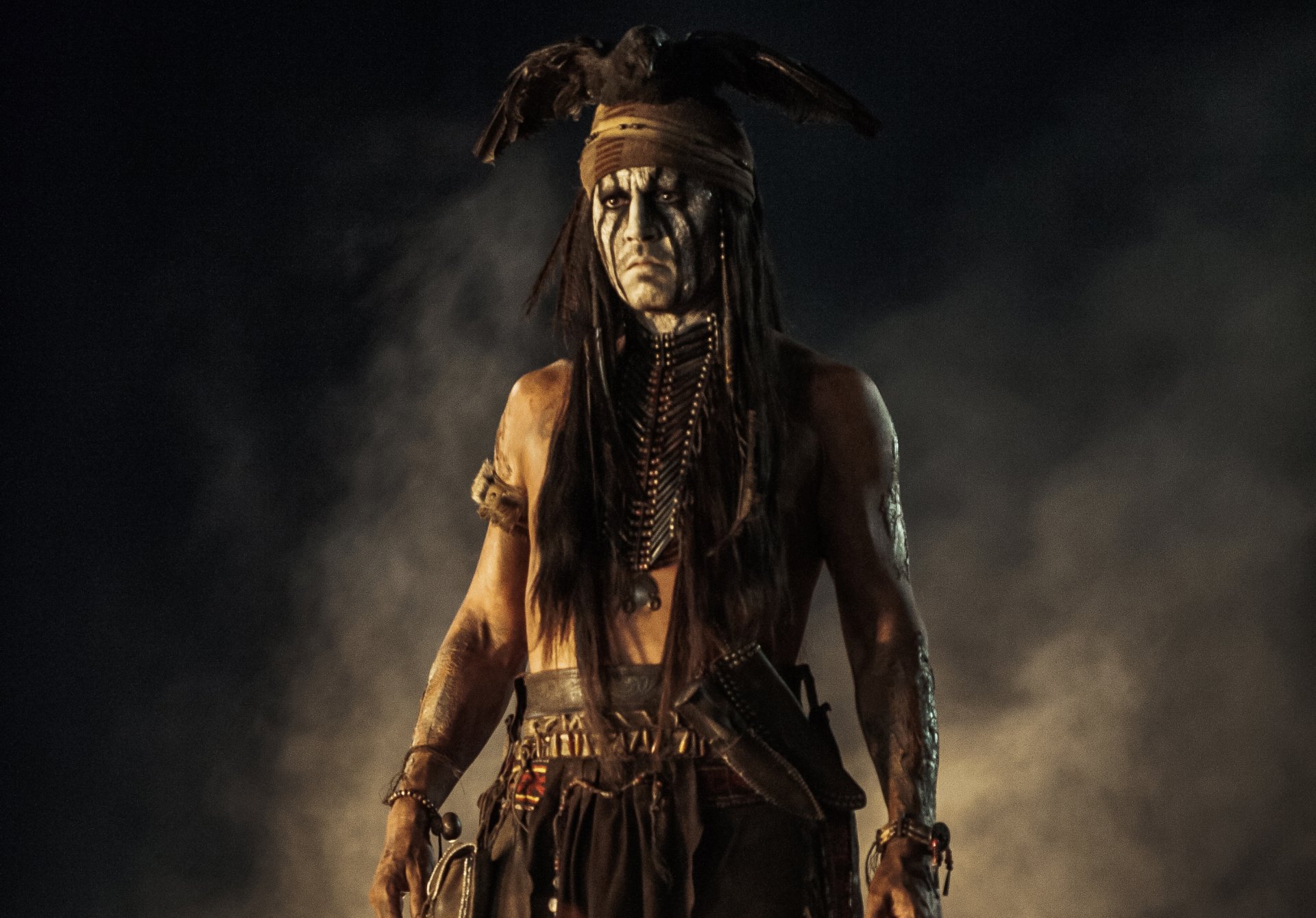 lone ranger johnny depp tonto oiseau aigle indien homme acteur