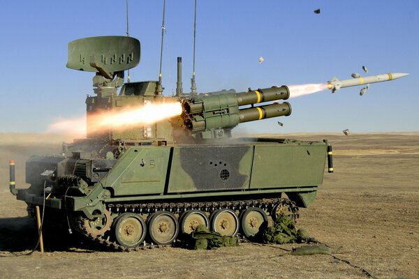 Système antichar-système de missiles antiaériens automoteurs