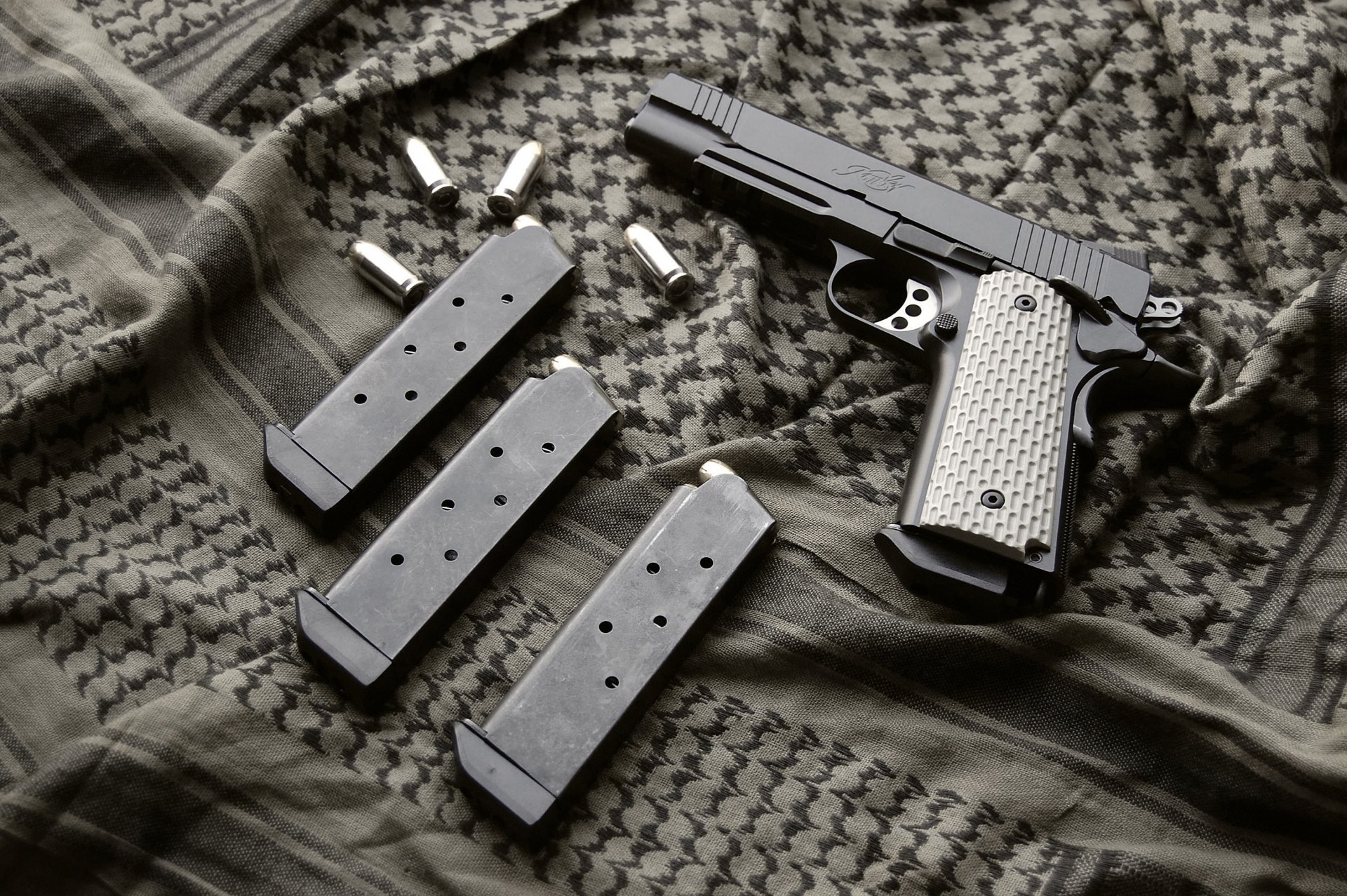 kimber commande 1911 pistolet armes magasins tissu