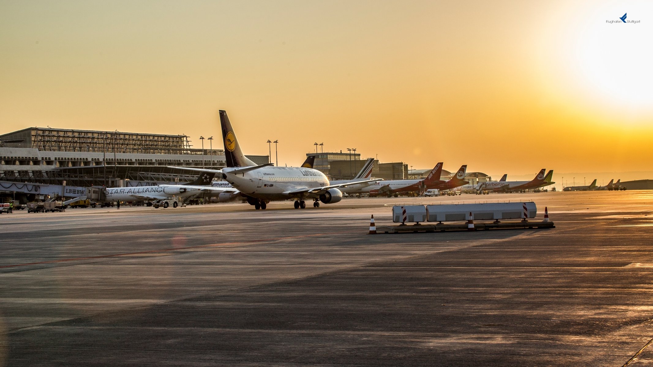 aéroport passager avion boeing coucher de soleil lever du soleil