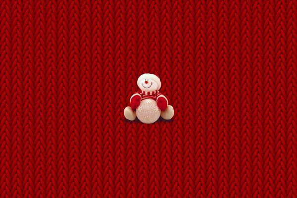 Bonhomme de neige dans le chandail de la nouvelle année