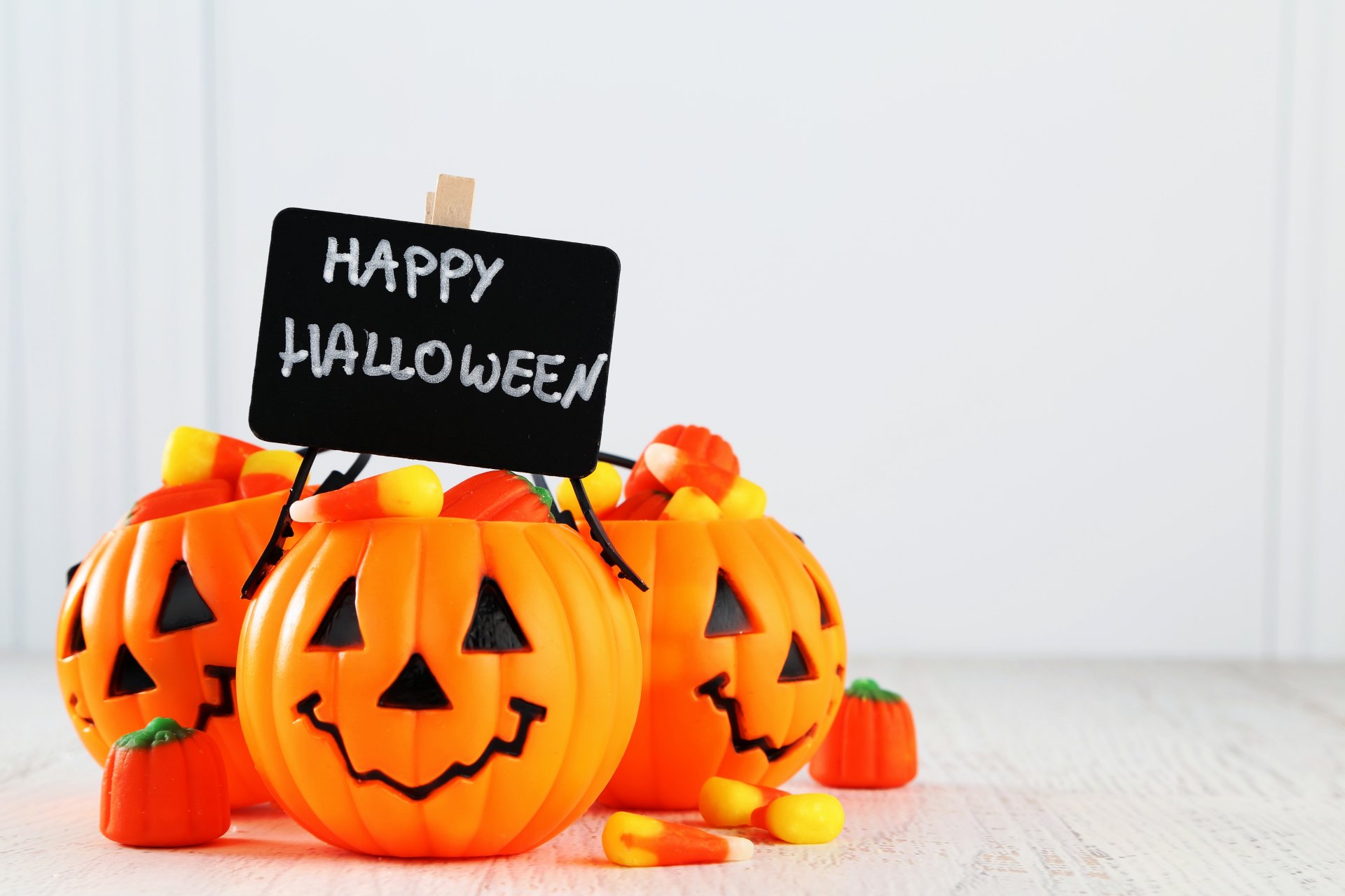 heureux halloween citrouille bonbons loisirs sourire
