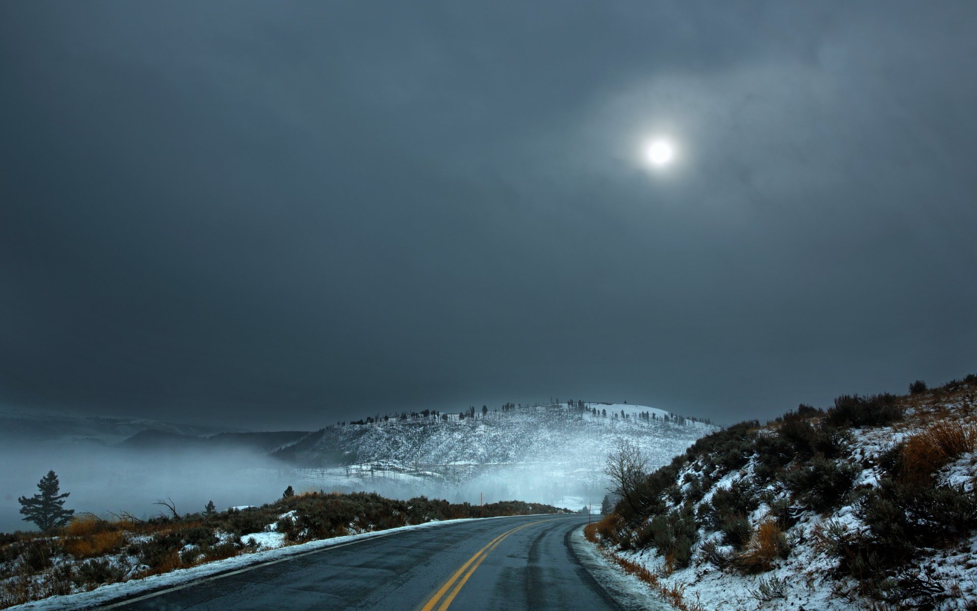 nuit route paysage