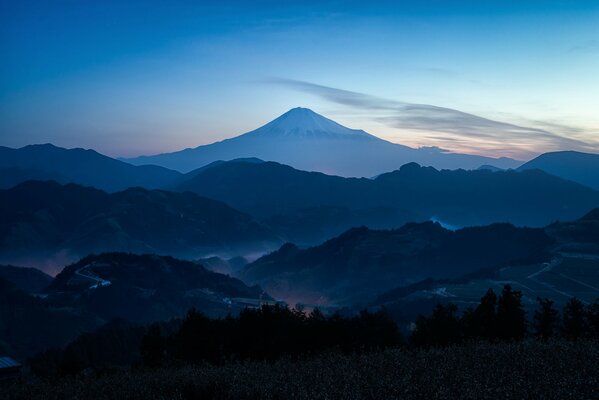 Mont Fuji au printemps japonais