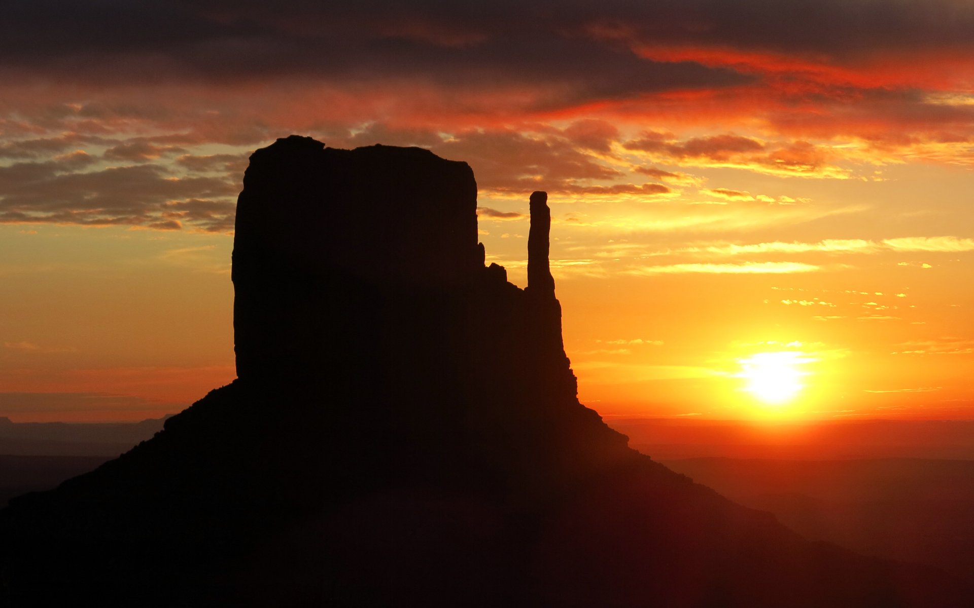 mitaine ouest butt monument valley canyon coucher de soleil nature